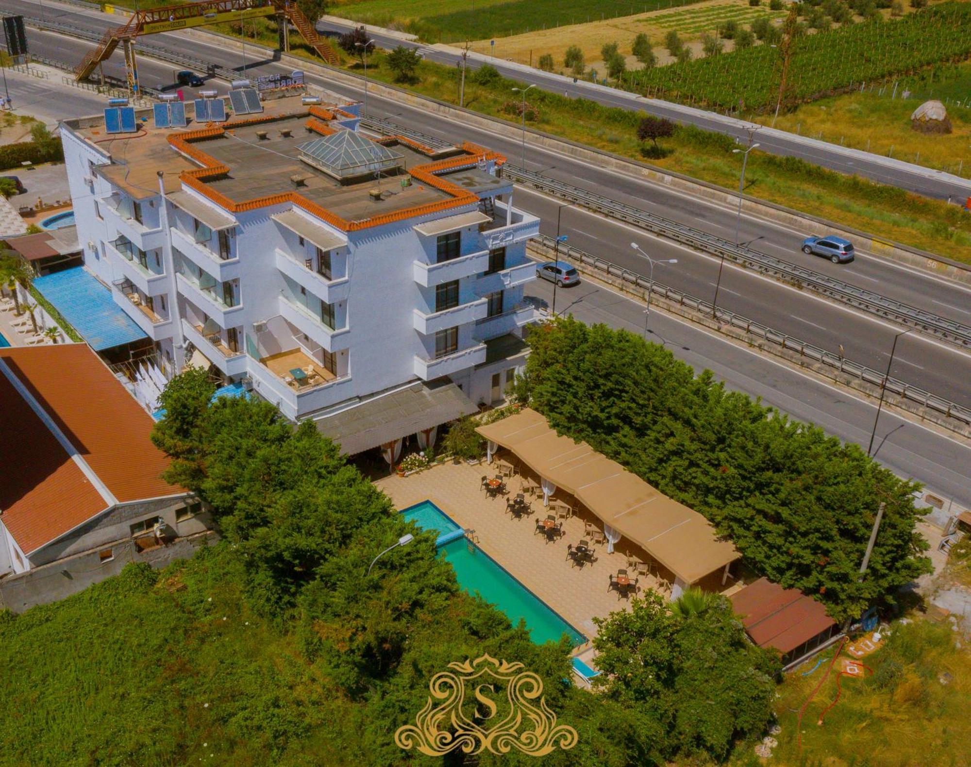 Hotel Sorrente Golem  Luaran gambar
