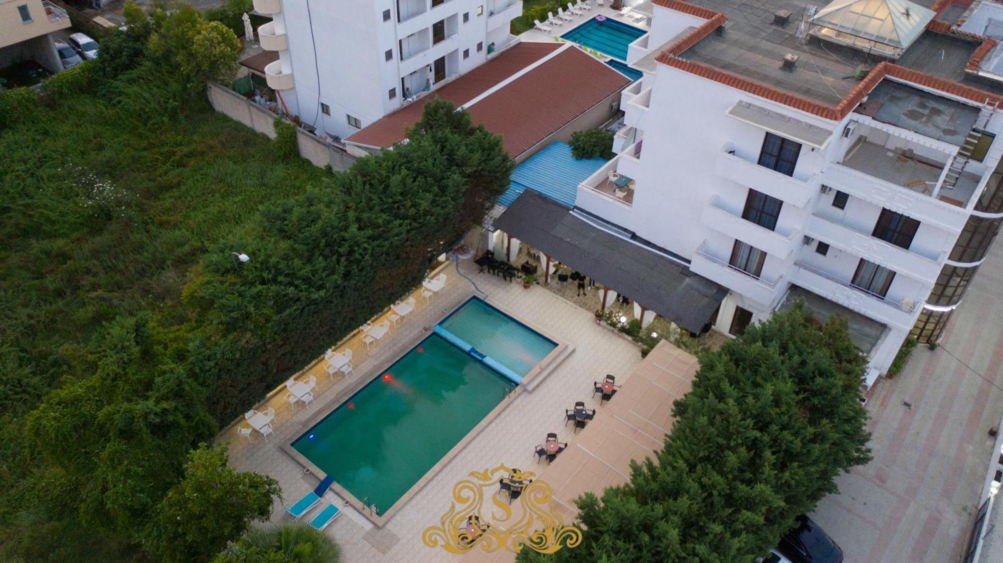Hotel Sorrente Golem  Luaran gambar