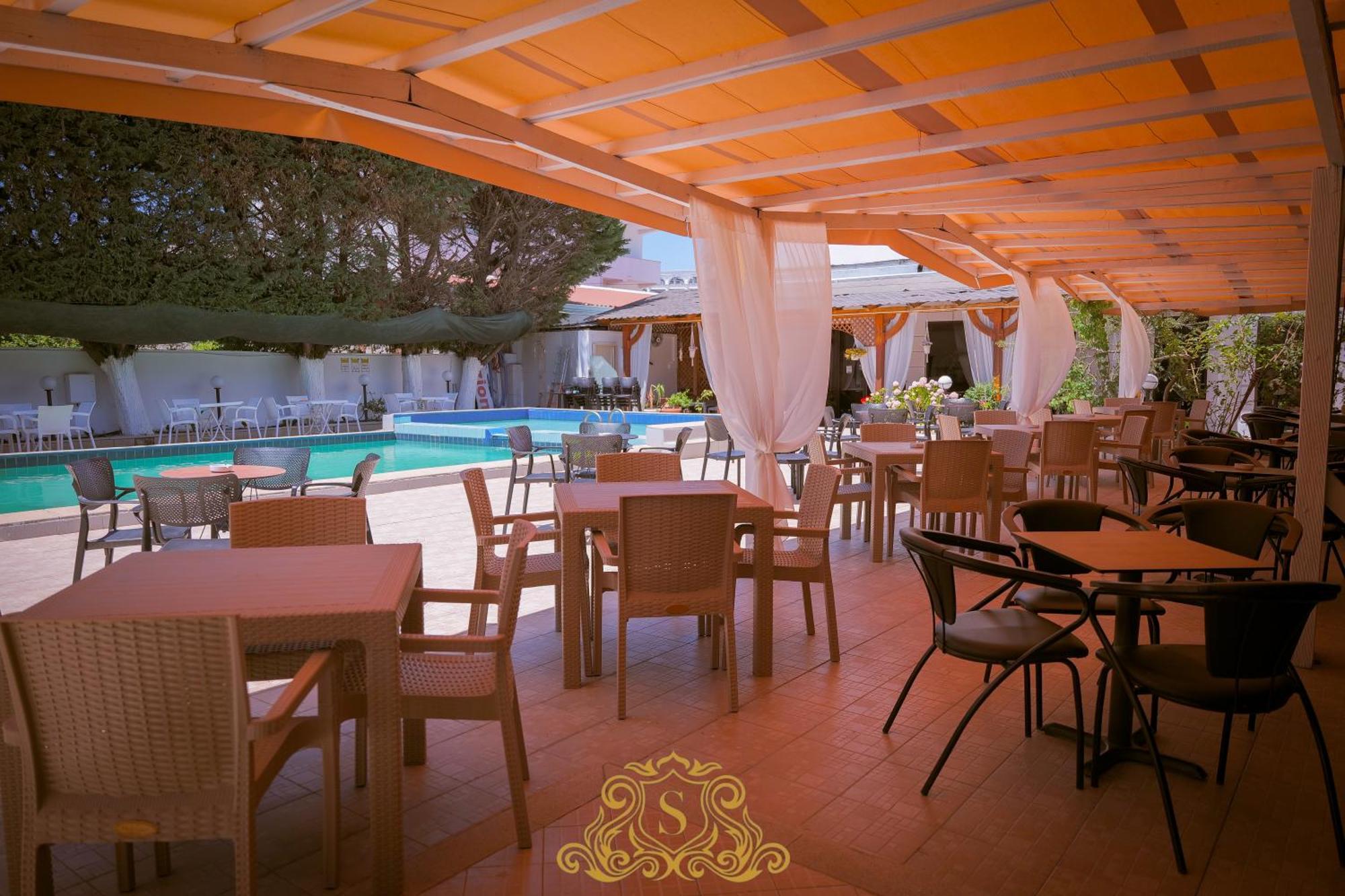 Hotel Sorrente Golem  Luaran gambar