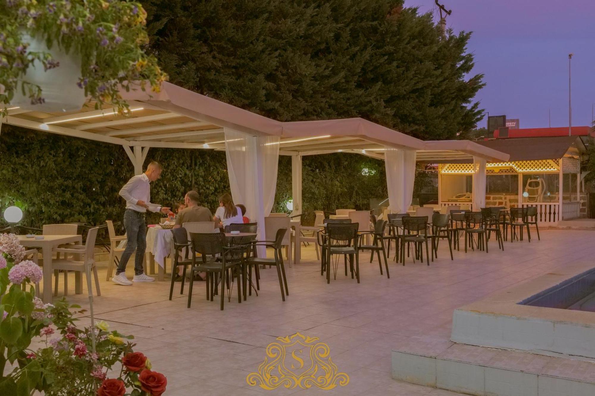 Hotel Sorrente Golem  Luaran gambar